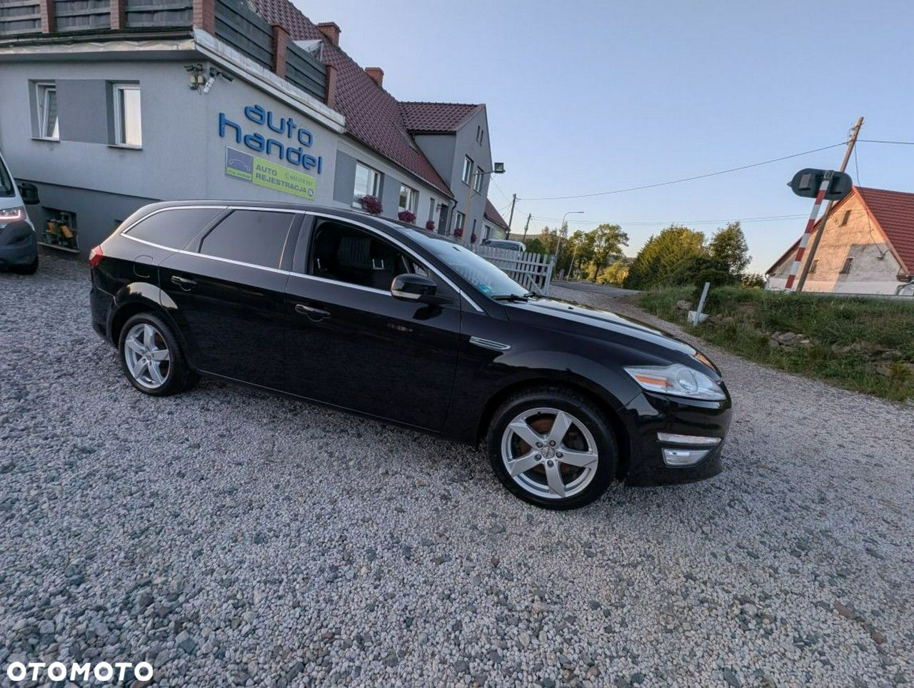 Ford Mondeo - 2
