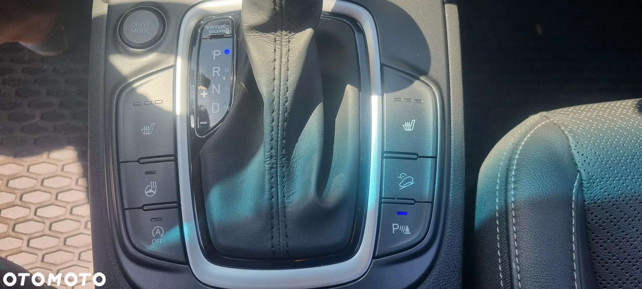 Hyundai Kona 1.6 T-GDI DCT Premium - 31