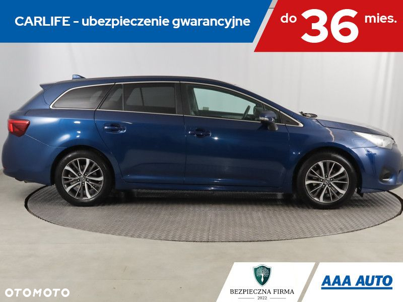 Toyota Avensis - 7