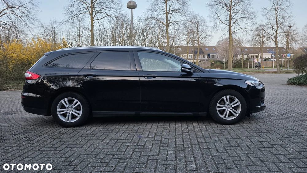 Ford Mondeo 1.5 TDCi ECOnetic Start-Stopp Business Edition - 5
