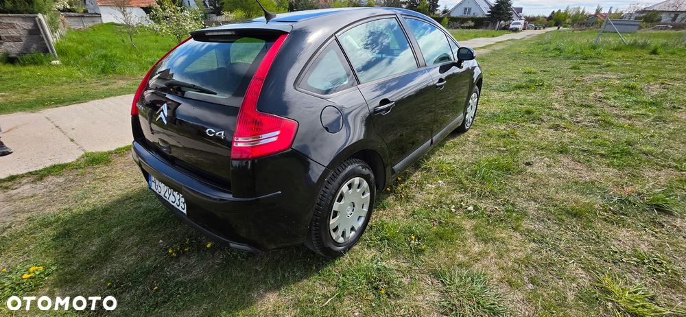 Citroën C4 1.4 16V X - 4