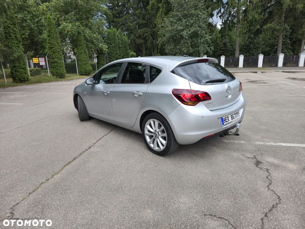 Opel Astra - 15