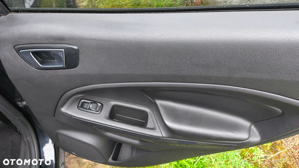 Ford EcoSport 1.5 EcoBlue TITANIUM - 19
