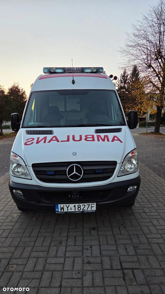 Mercedes-Benz SPRINTER - 4