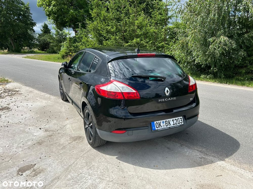 Renault Megane ENERGY TCe 115 Start & Stop Bose Edition - 10