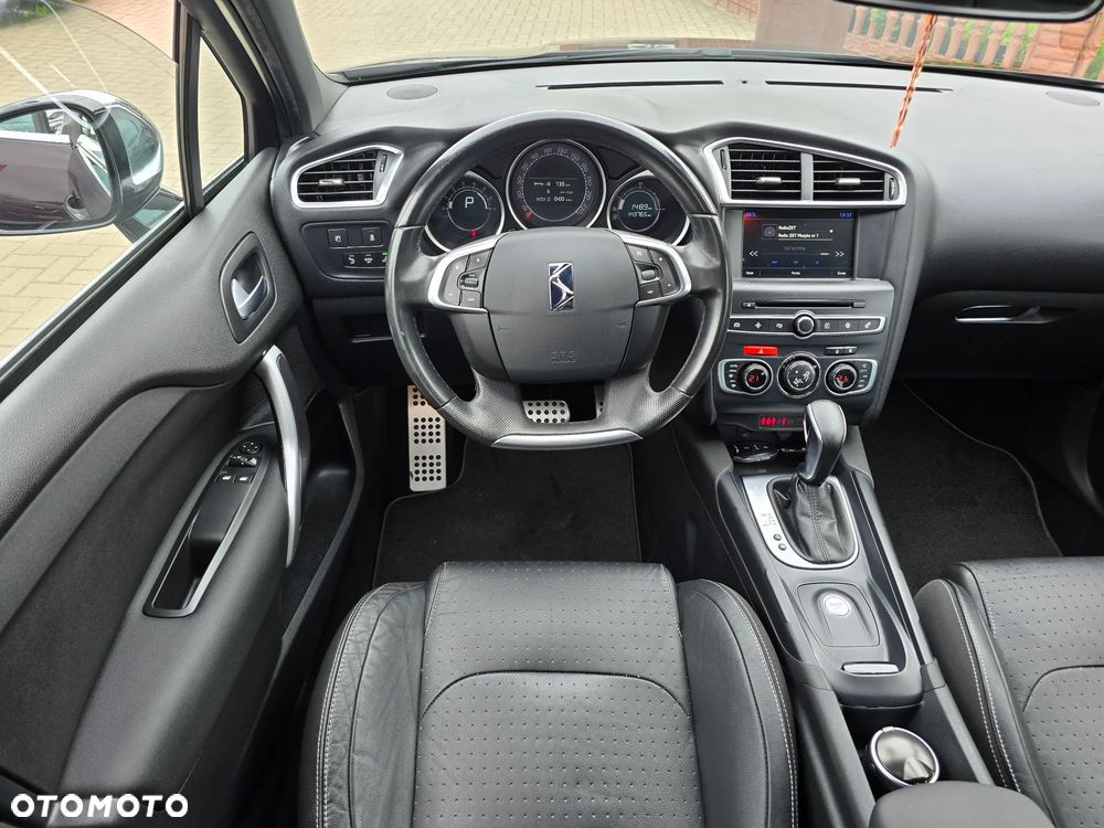 DS Automobiles DS 4 - 7