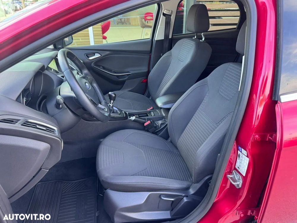 Ford Focus 1.0 EcoBoost 6MT MHEV Active - 10
