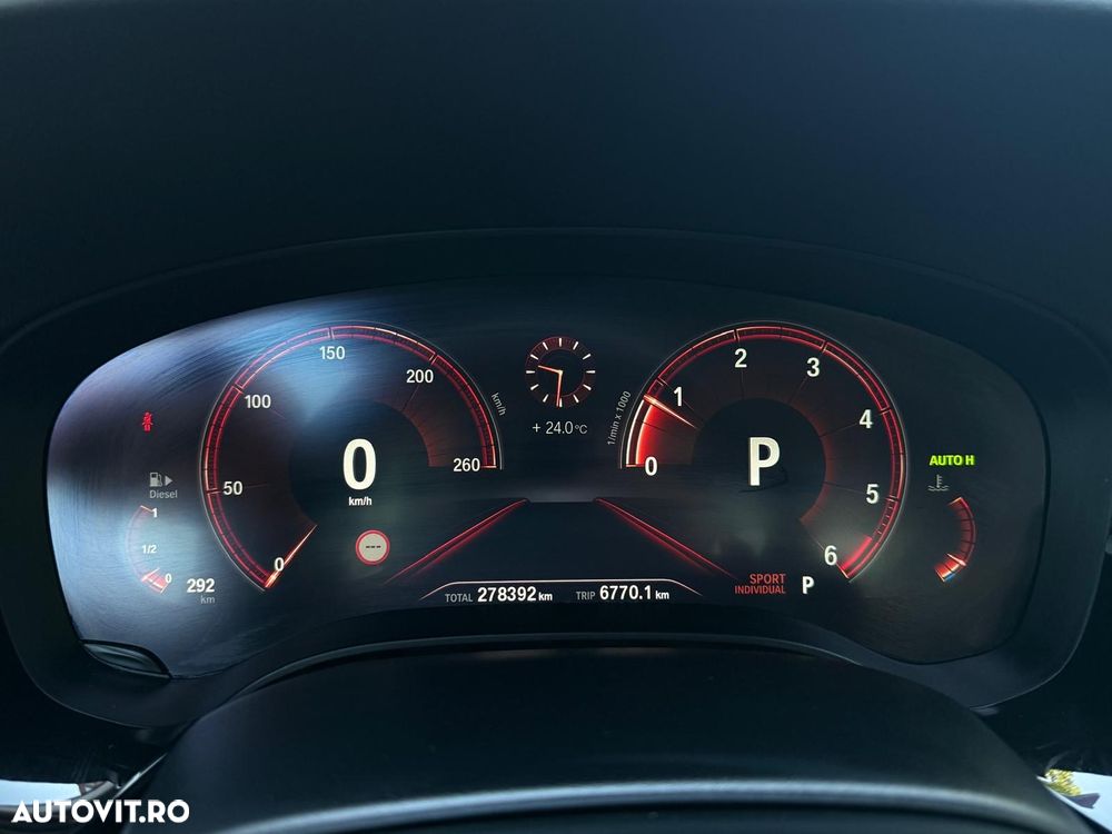 BMW Seria 5 520d AT - 12