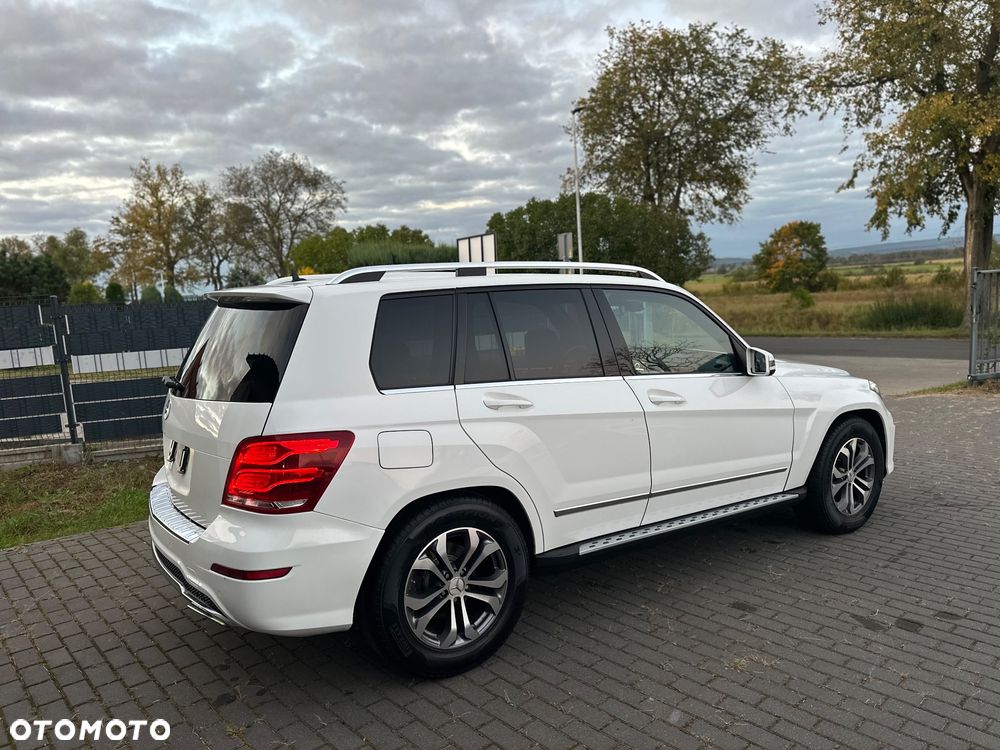 Mercedes-Benz GLK - 2