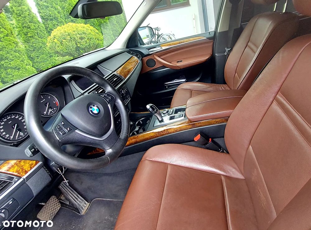 BMW X5 xDrive30d - 13