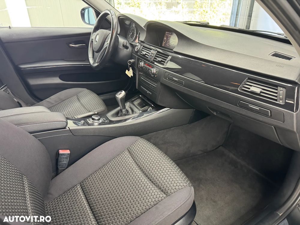BMW 3 Series 2012 — imagine 20