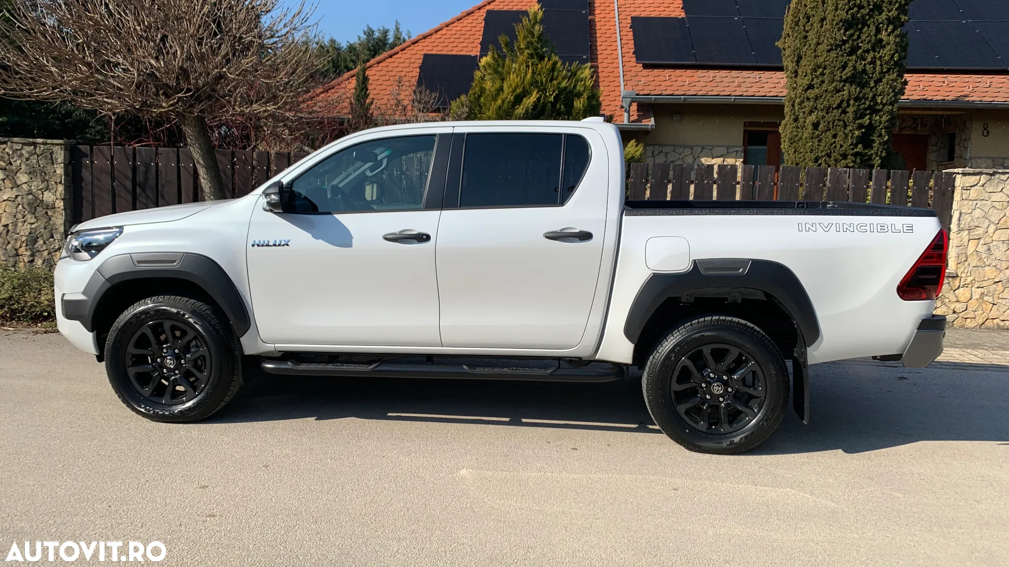 Toyota Hilux 2.8D 204CP 4x4 Double Cab AT MHEV Invincible Color Edition (3E5) - 5