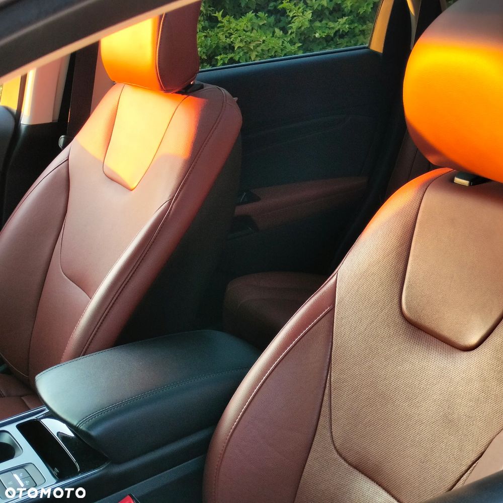 Ford Edge - 18
