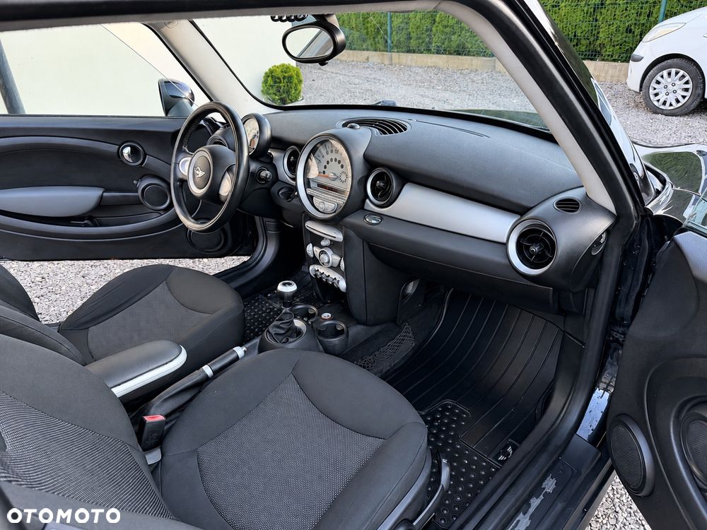 MINI Cooper D - 6
