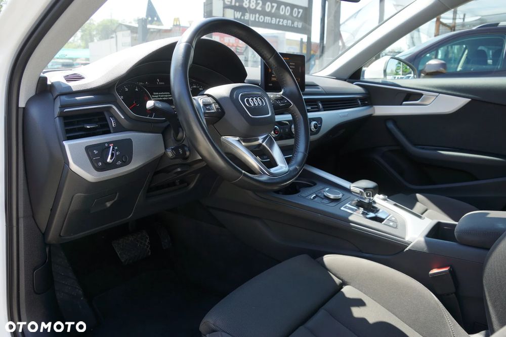 Audi A4 Allroad 2.0 TDI Quattro S tronic - 24