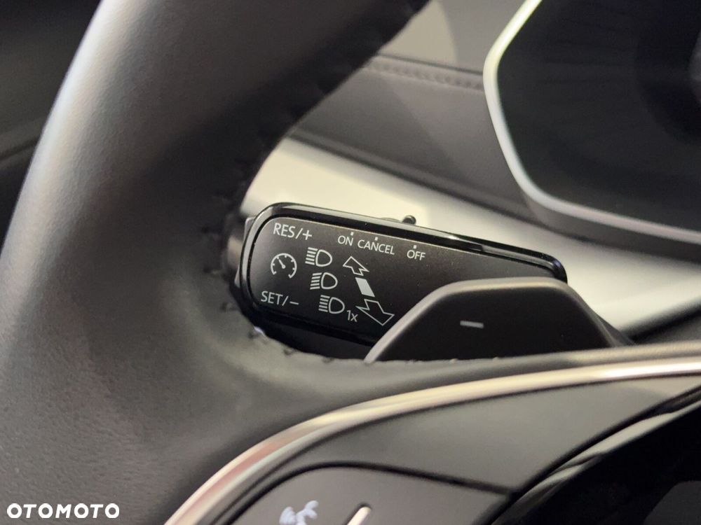 Skoda Octavia 2.0 TDI Selection DSG - 26