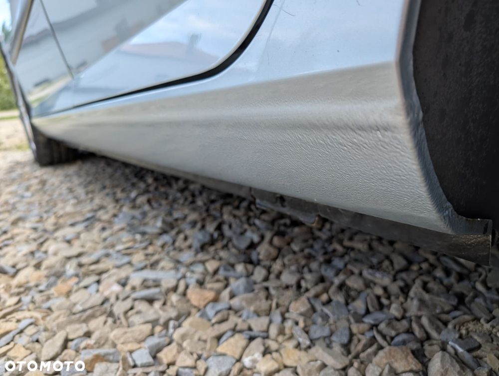 Peugeot 407 2.0 HDI ST Komfort EU3 - 7