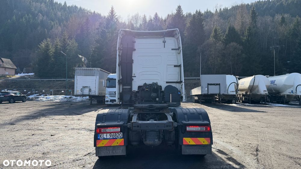 Volvo FH460 - 5