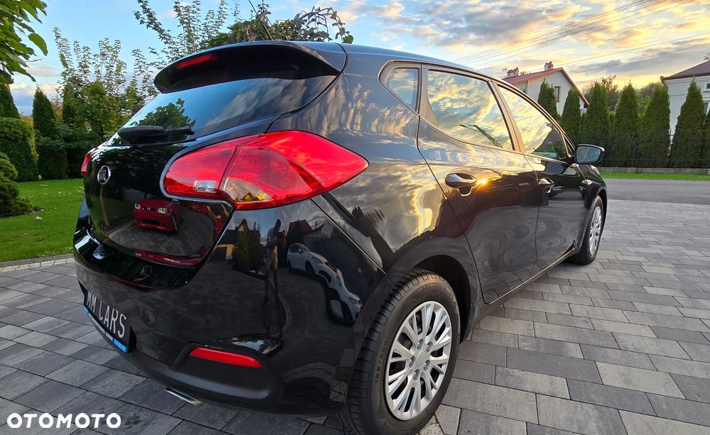 Kia Ceed 1.4 CVVT Attract - 6