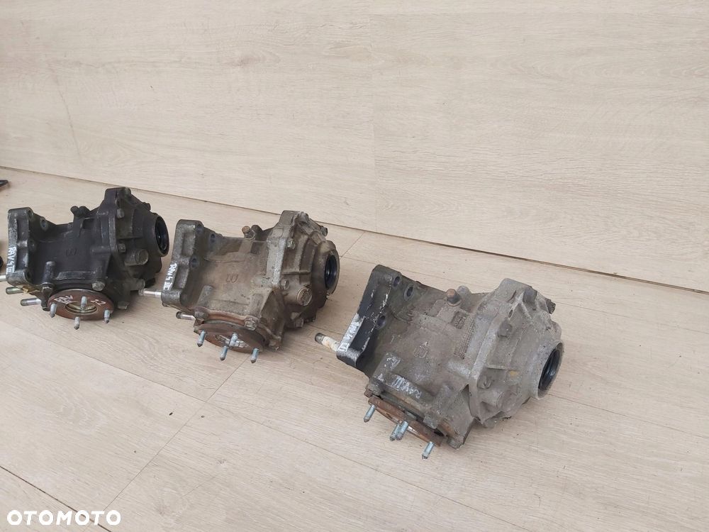 Toyota Rav4 III reduktor skrzyni biegów 2,2 d4d d-cat - 2