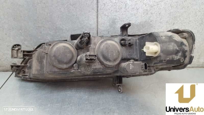 FAROL DIREITO OPEL VECTRA B 2001 -1216058 - 1