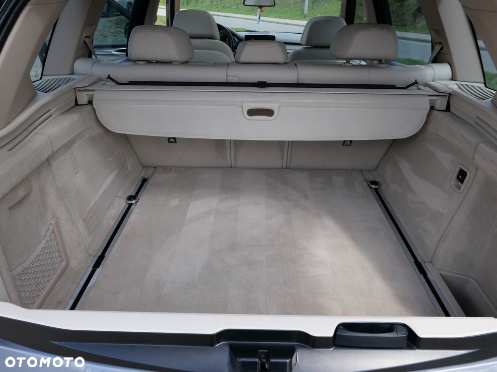 BMW X5 xDrive40d - 9
