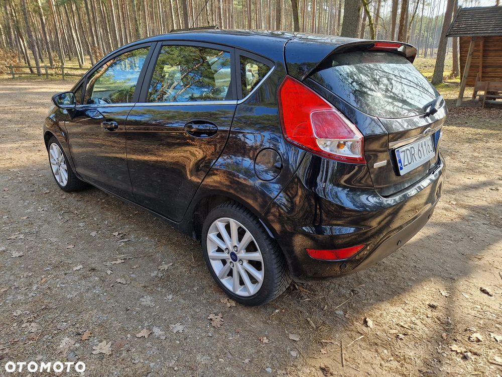 Ford Fiesta 1.0 EcoBoost Powershift SYNC Edition - 4