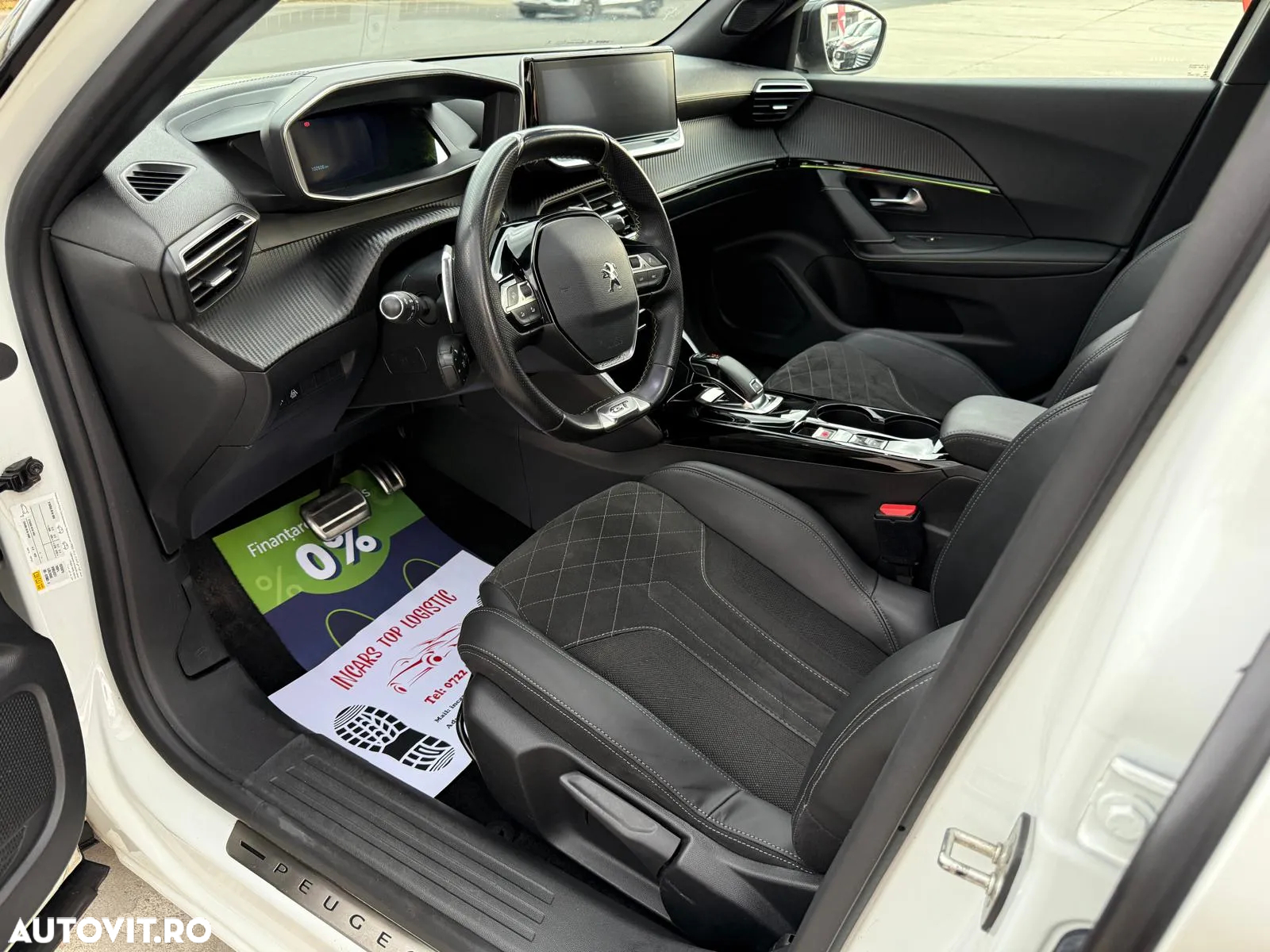 Peugeot 2008 PureTech 155 EAT8 GT Pack - 14