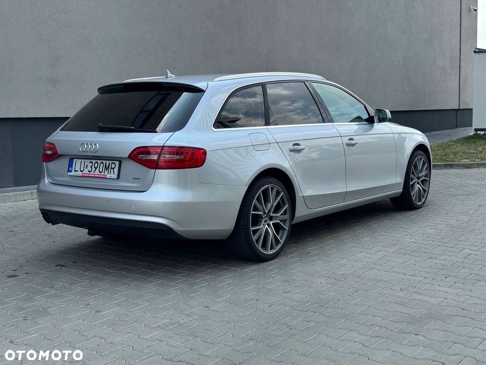 Audi A4 Avant - 13