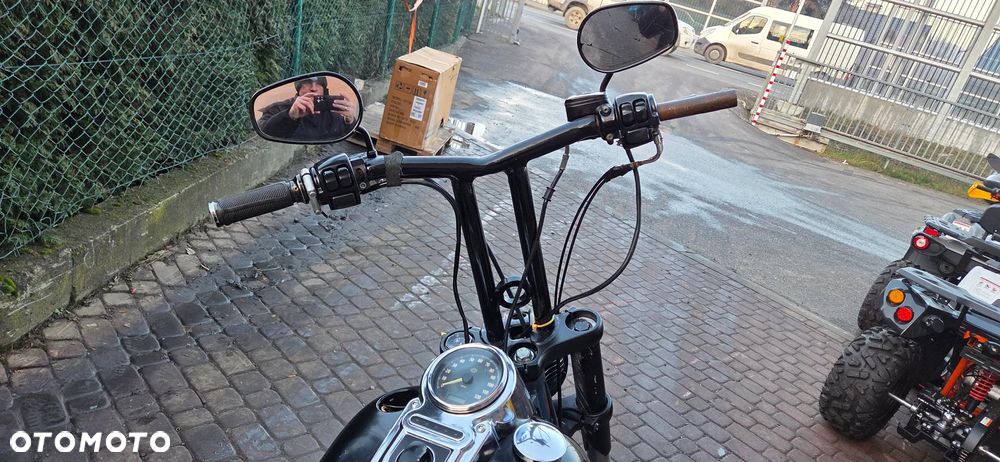 Harley-Davidson Dyna Street Bob - 30