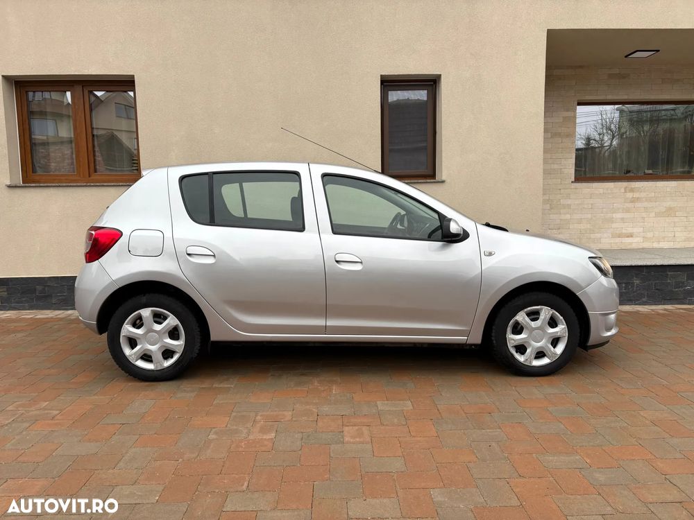 Dacia Sandero - 3