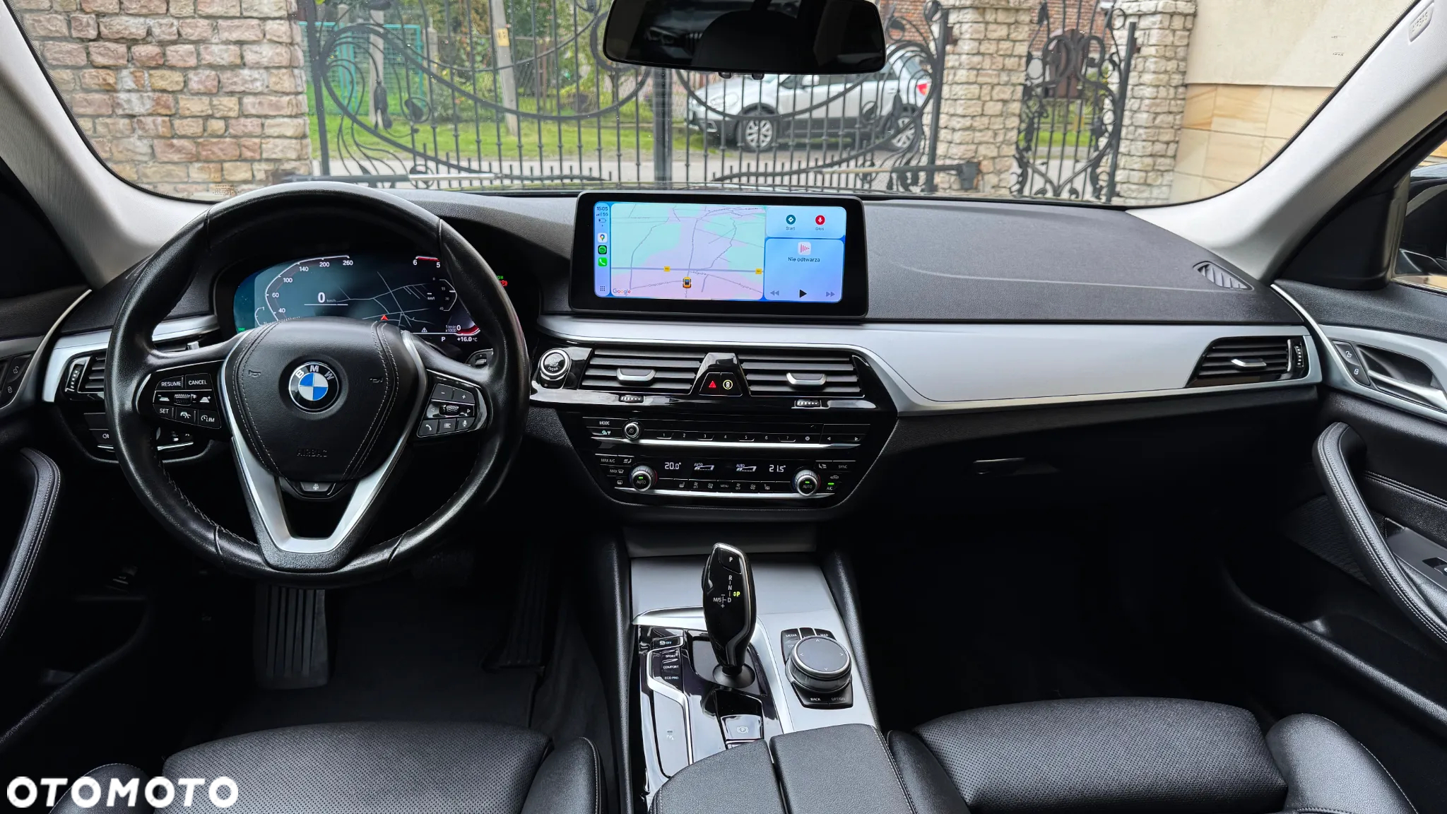 BMW Seria 5 520d Sport Line - 25
