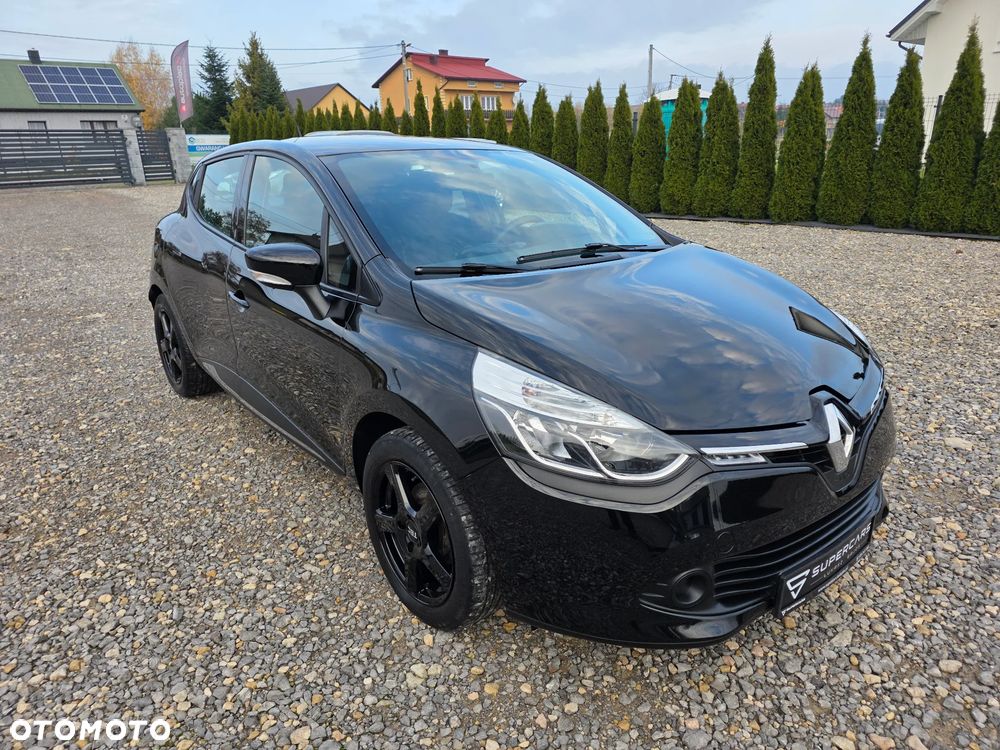 Renault Clio 1.2 16V 75 Authentique - 19