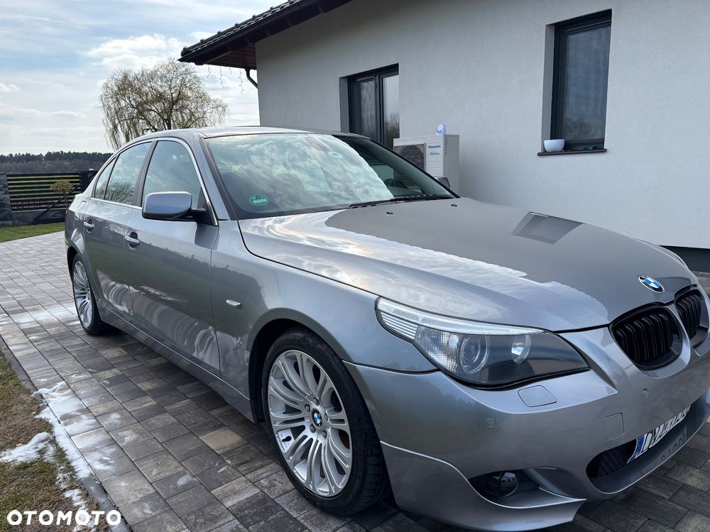 BMW Seria 5 520i - 5