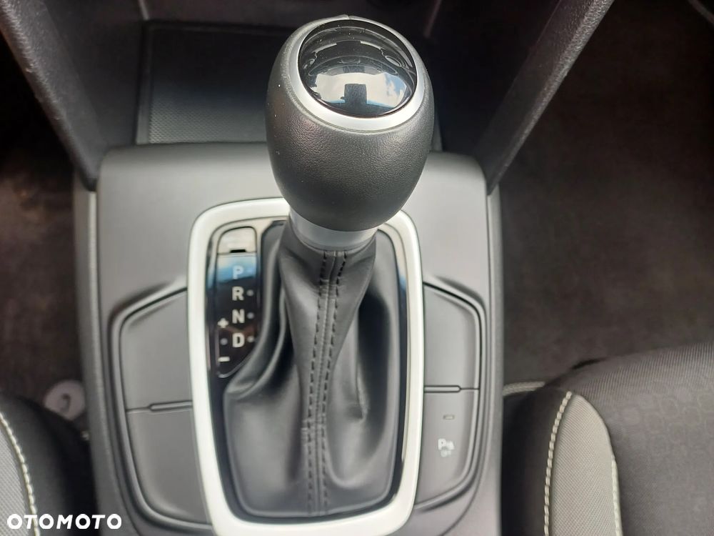 Hyundai Kona 1.6 GDI DCT Style - 17