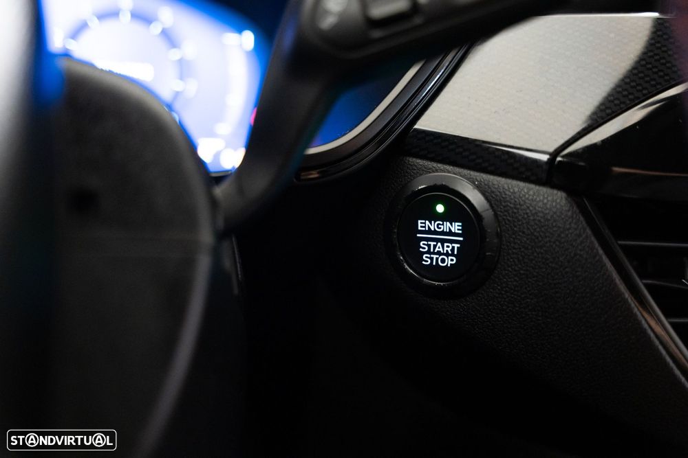 Ford Kuga 1.5 EcoBoost ST-Line - 16