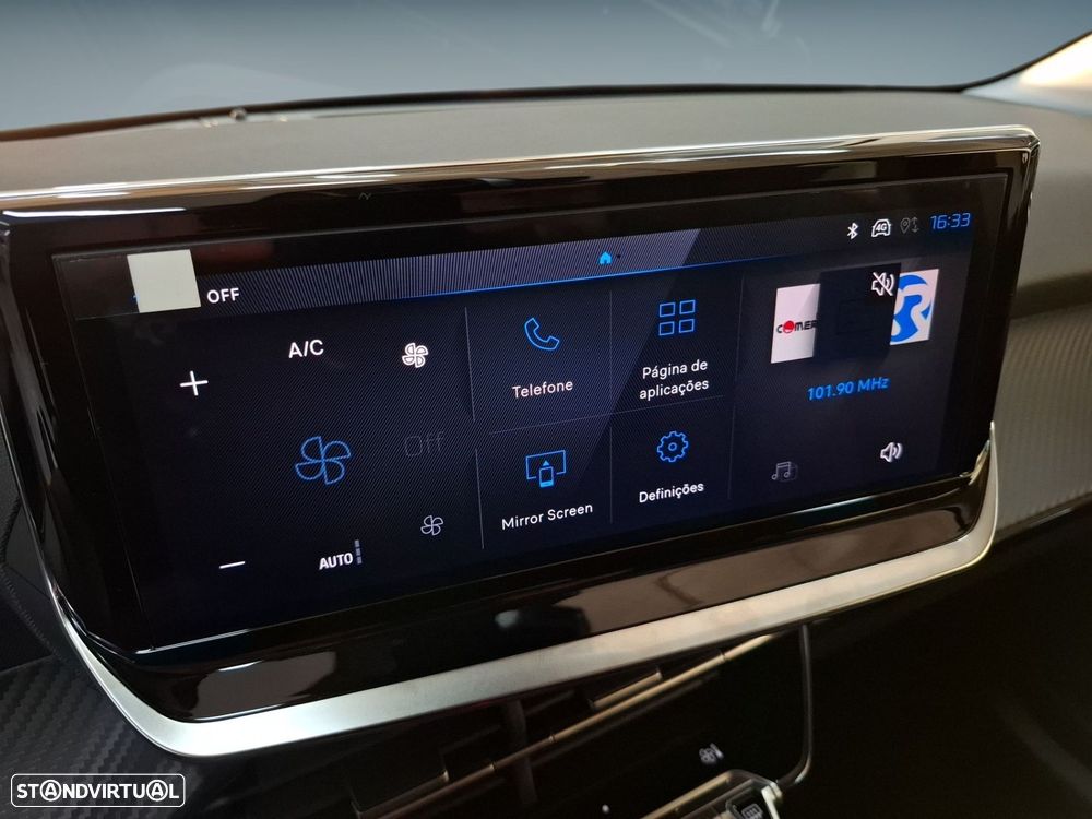 Peugeot 208 1.2 PureTech Allure - 15