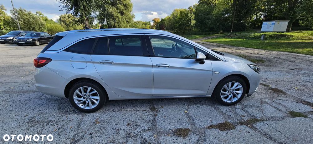 Opel Astra - 4