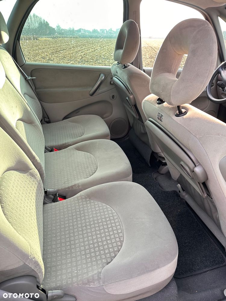 Citroën Xsara Picasso 1.6 HDI Exclusive - 7