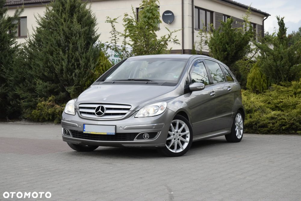 Mercedes-Benz Klasa B 180 EU5 - 17