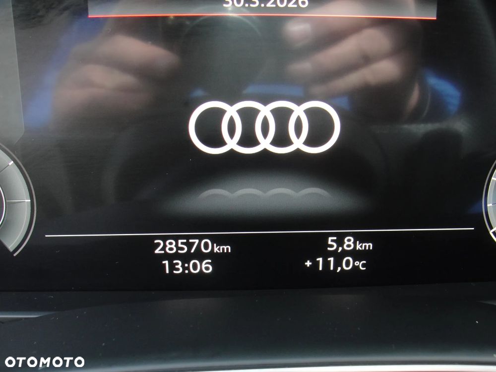 Audi Q8 55 TFSIe quattro tiptronic - 15