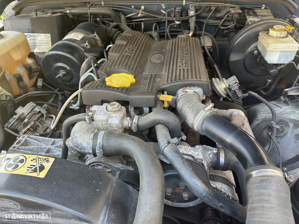 Land Rover Defender 90 2.5 TDi Metal Top - 19