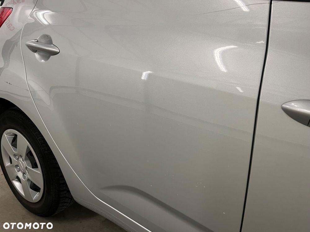 Kia Venga 1.4 CRDi 90 Business Line - 18