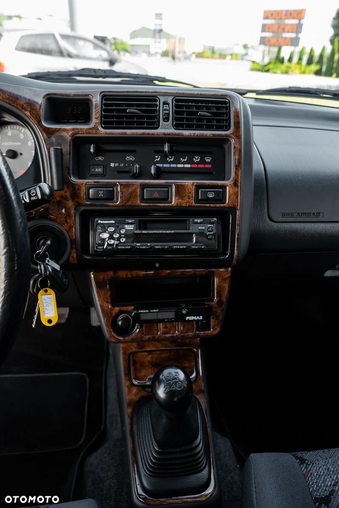 Toyota RAV4 2.0 Special - 28
