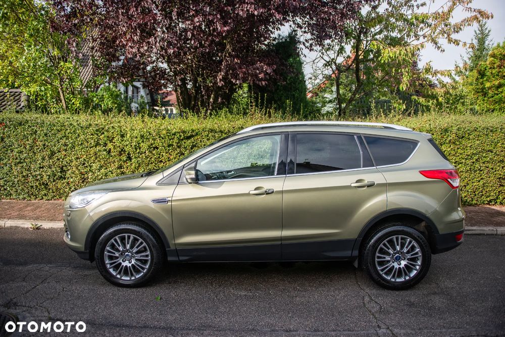 Ford Kuga 2.0 TDCi 4x4 Titanium - 4