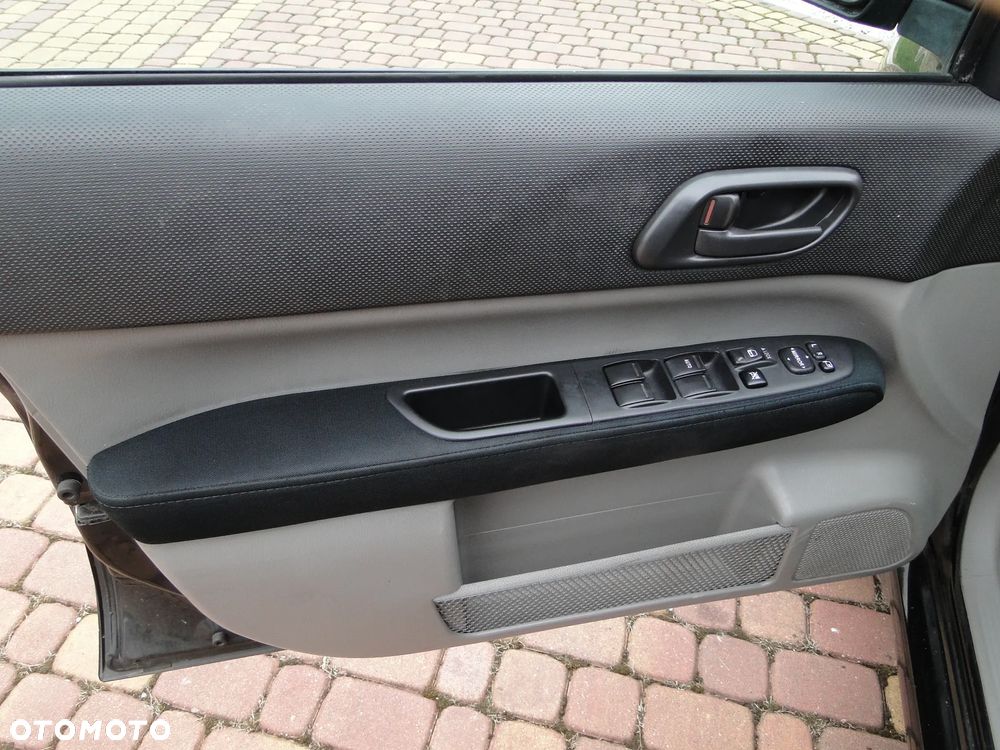 Subaru Forester 2.0 XC Celebration - 34