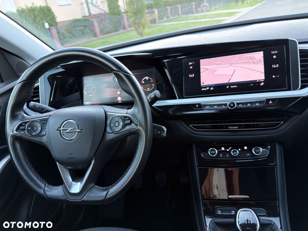Opel Grandland X 1.2 Start/Stop Business INNOVATION - 28