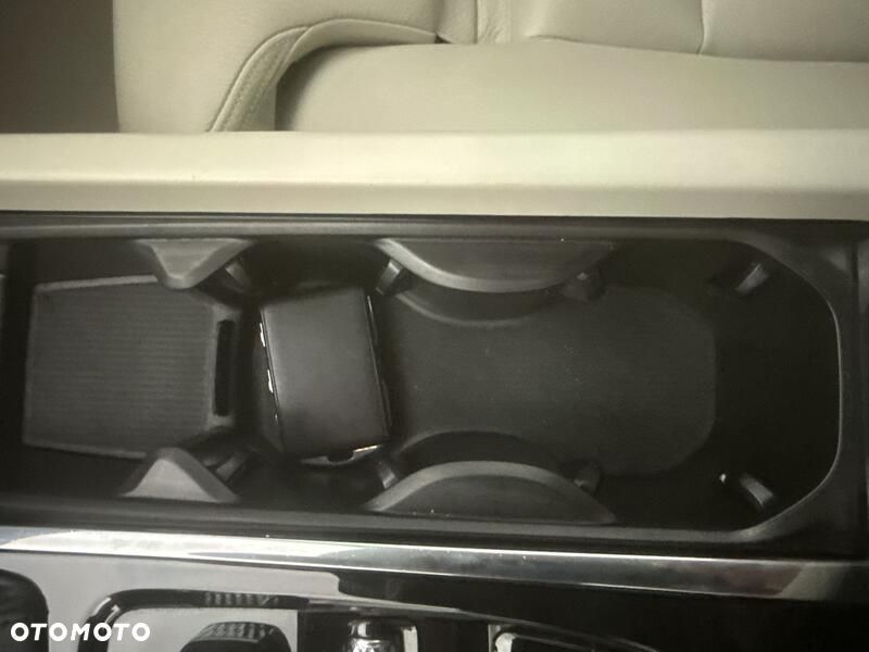 Volvo XC 60 T4 Inscription - 18