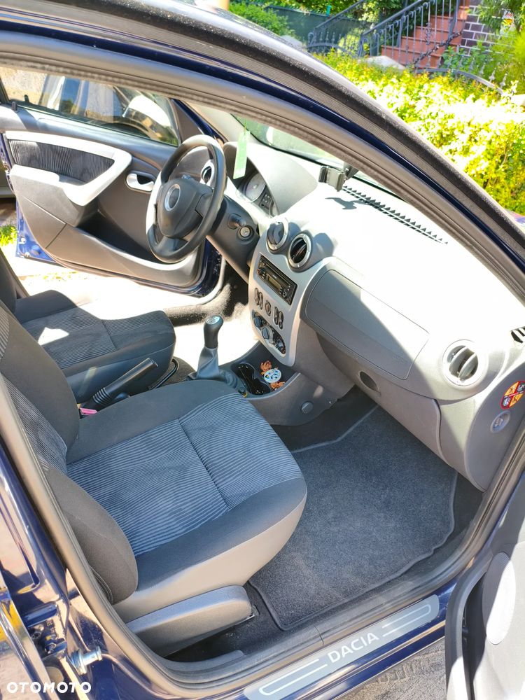 Dacia Sandero 1.2 16V Laureate - 10