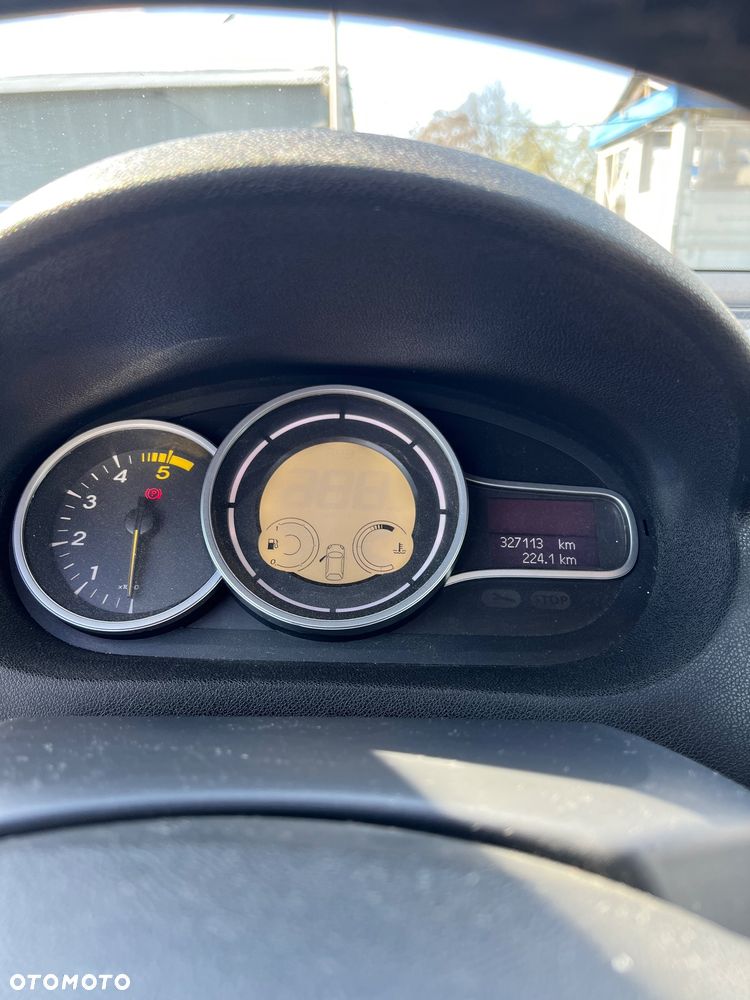 Renault Megane 1.5 dCi Authentique - 11